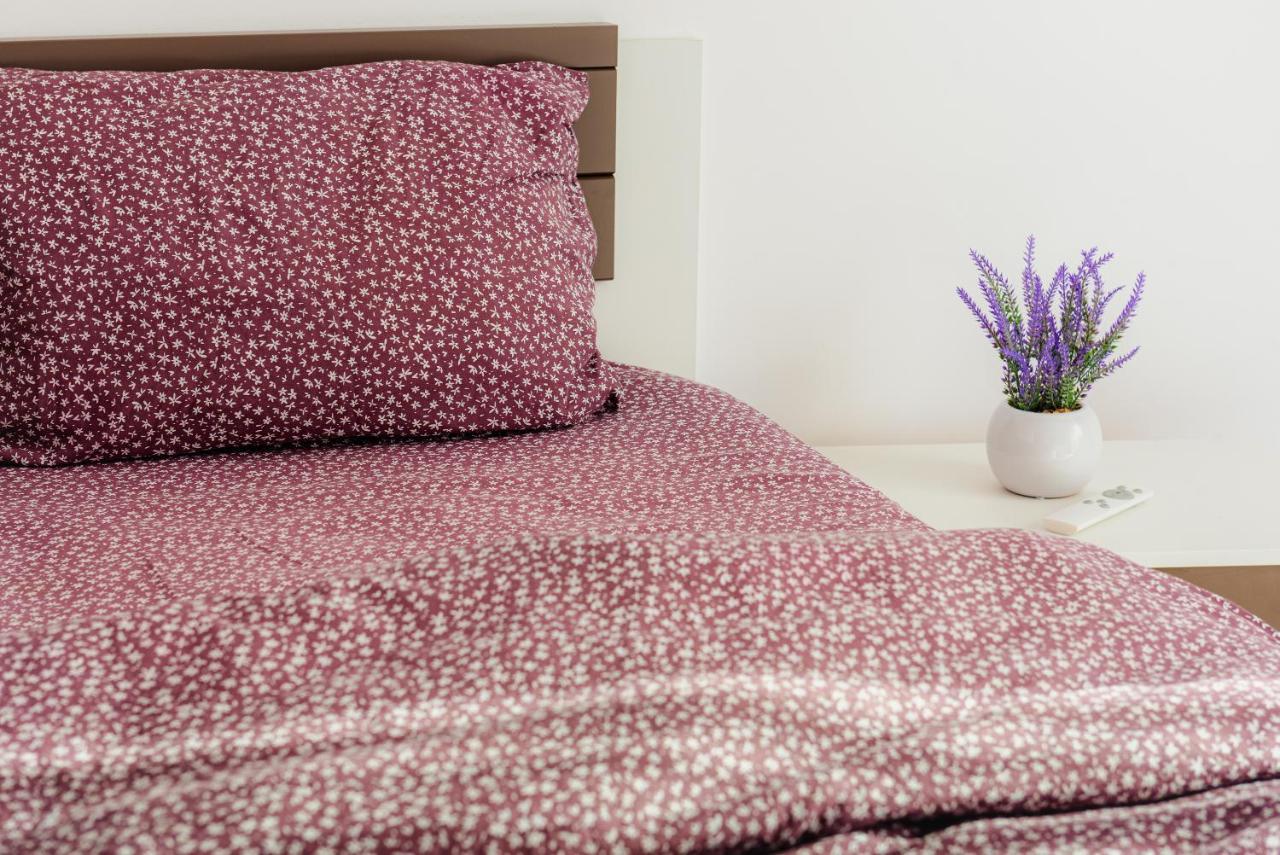 בוקרשט Apartament 2 Camere, Decomandat, In Zona Centrala מראה חיצוני תמונה